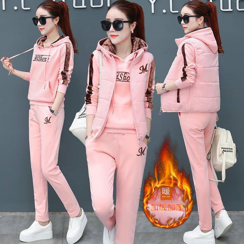 ✨✨ Ženski športno-udobni komplet iz žameta – velike velikosti